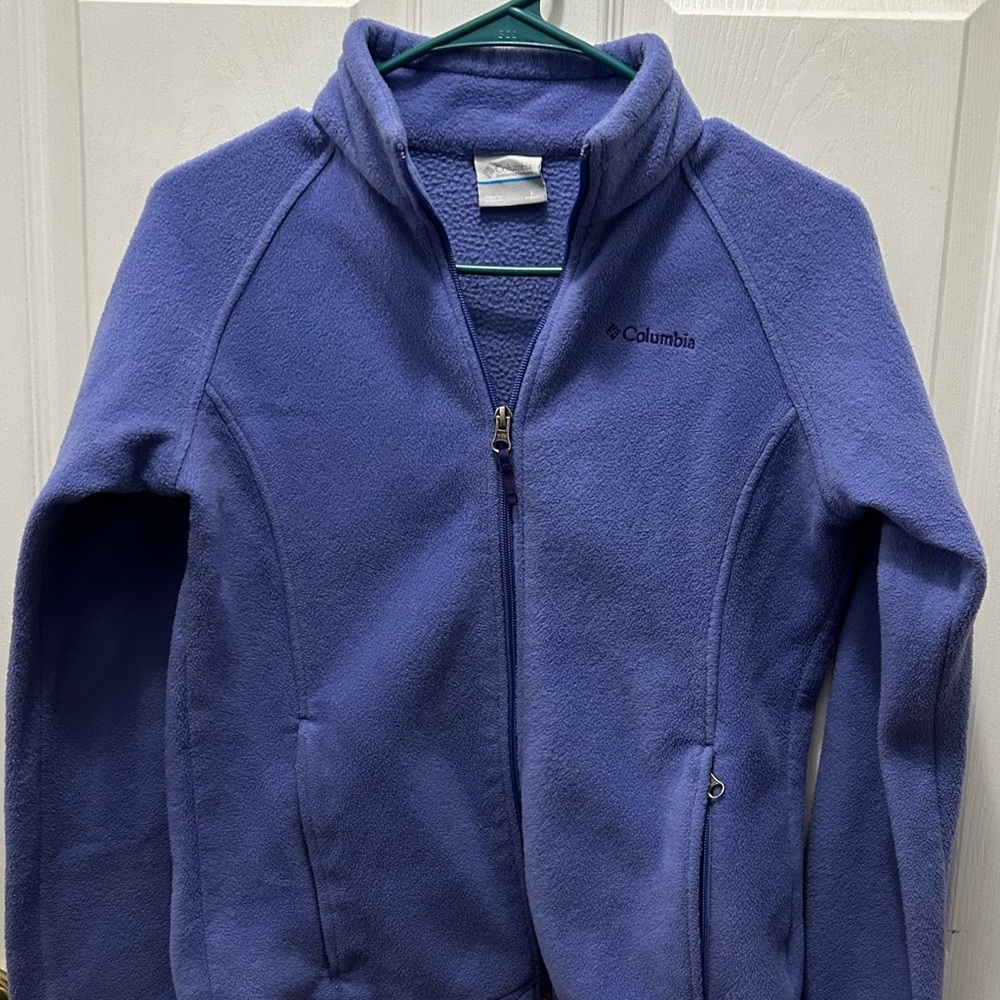 Columbia Fleece. Full zip.